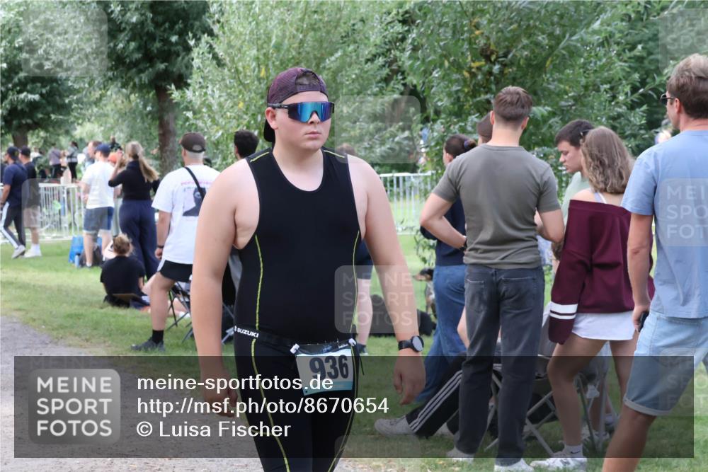 31.08.2025 - Elbe Triathlon Hamburg Luisa Fischer http://msf.ph/oto/8670654 31.08.2025 11:50:59 Laufen 936 meine-sportfotos.de