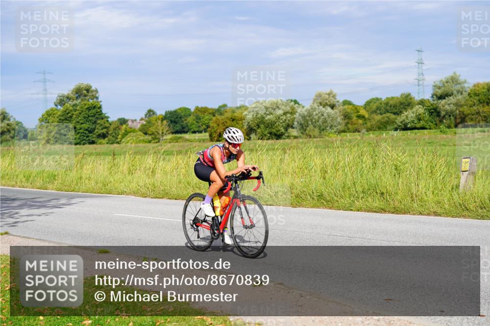 31.08.2025 - Elbe Triathlon Hamburg Michael Burmester http://msf.ph/oto/8670839 31.08.2025 10:01:20 Radfahren 508, 534, 568, 691, 786, 826 meine-sportfotos.de