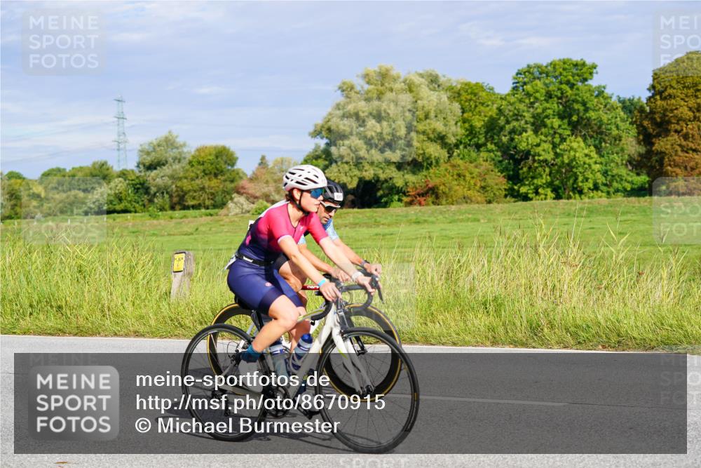 31.08.2025 - Elbe Triathlon Hamburg Michael Burmester http://msf.ph/oto/8670915 31.08.2025 10:01:26 Radfahren 431, 534, 691, 823, 826 meine-sportfotos.de