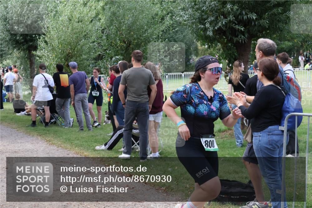 31.08.2025 - Elbe Triathlon Hamburg Luisa Fischer http://msf.ph/oto/8670930 31.08.2025 11:54:19 Laufen 796, 800 meine-sportfotos.de