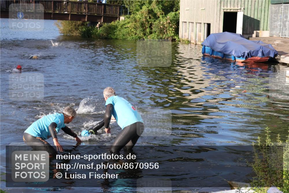 31.08.2025 - Elbe Triathlon Hamburg Luisa Fischer http://msf.ph/oto/8670956 31.08.2025 08:28:21 Schwimmen 196, 206 meine-sportfotos.de