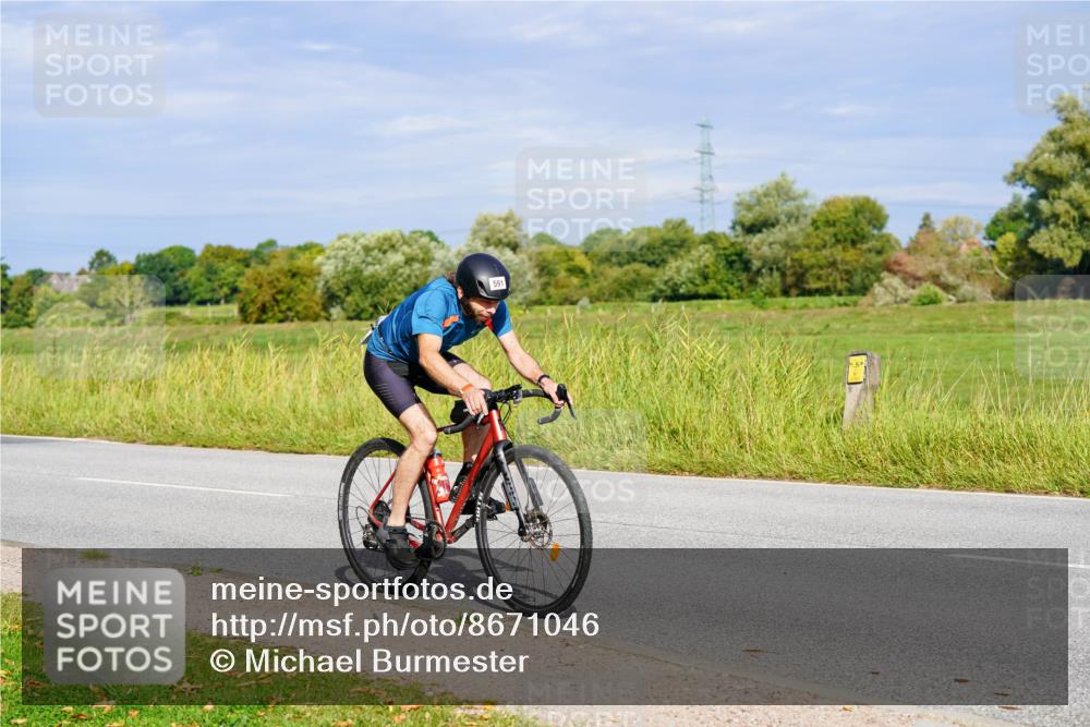 31.08.2025 - Elbe Triathlon Hamburg Michael Burmester http://msf.ph/oto/8671046 31.08.2025 10:01:49 Radfahren 393, 636, 750 meine-sportfotos.de