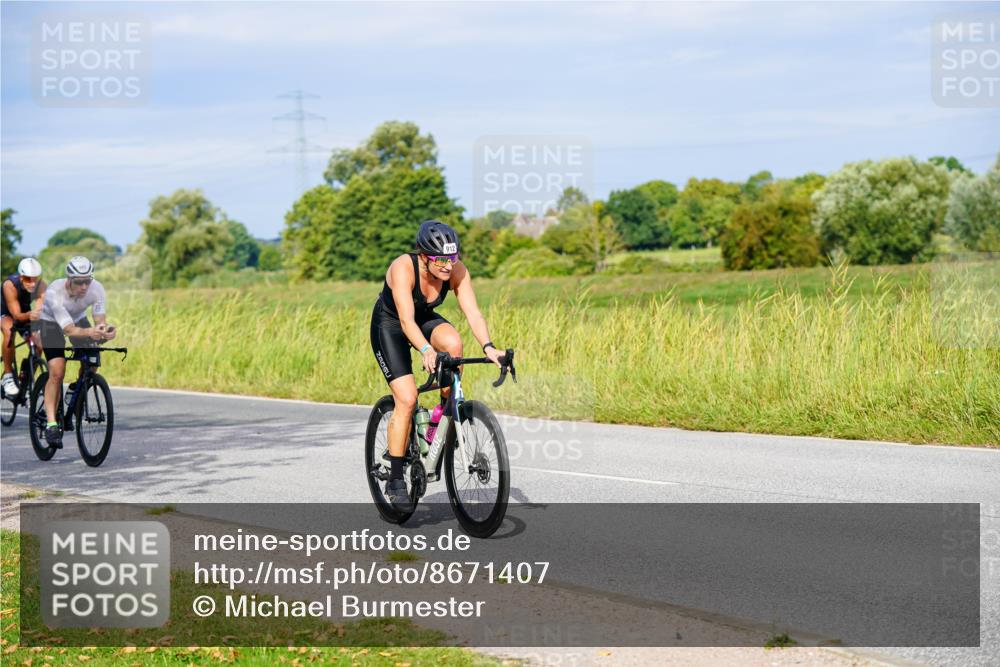 31.08.2025 - Elbe Triathlon Hamburg Michael Burmester http://msf.ph/oto/8671407 31.08.2025 10:02:56 Radfahren 428, 495, 618, 638, 682, 696, 727, 739, 850, 912 meine-sportfotos.de