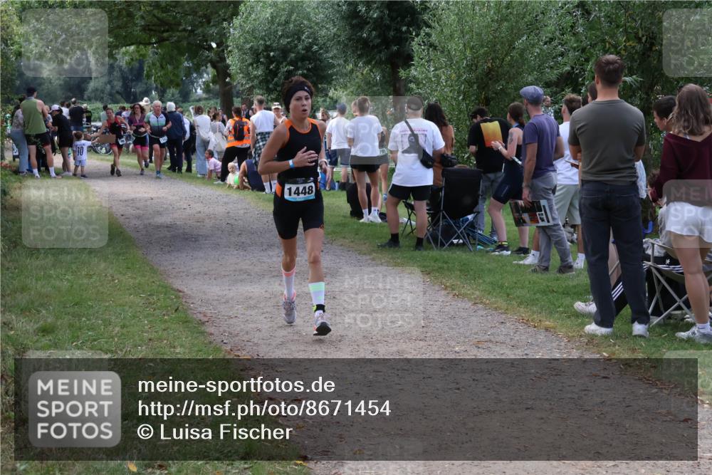 31.08.2025 - Elbe Triathlon Hamburg Luisa Fischer http://msf.ph/oto/8671454 31.08.2025 11:56:49 Laufen 1448, 795 meine-sportfotos.de