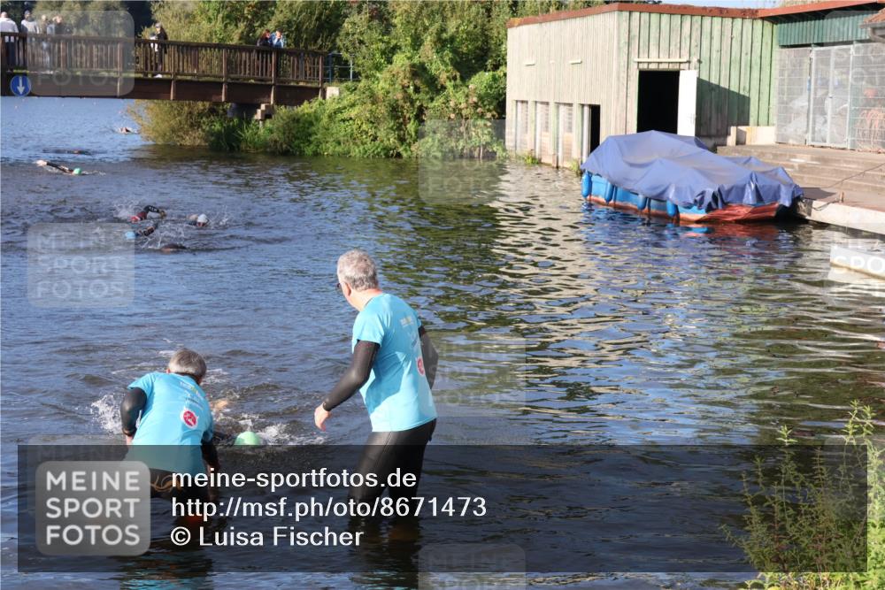 31.08.2025 - Elbe Triathlon Hamburg Luisa Fischer http://msf.ph/oto/8671473 31.08.2025 08:31:17 Schwimmen 219 meine-sportfotos.de