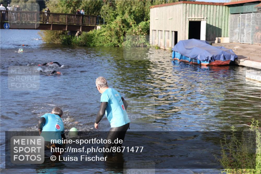 31.08.2025 - Elbe Triathlon Hamburg Luisa Fischer http://msf.ph/oto/8671477 31.08.2025 08:31:18 Schwimmen 219 meine-sportfotos.de