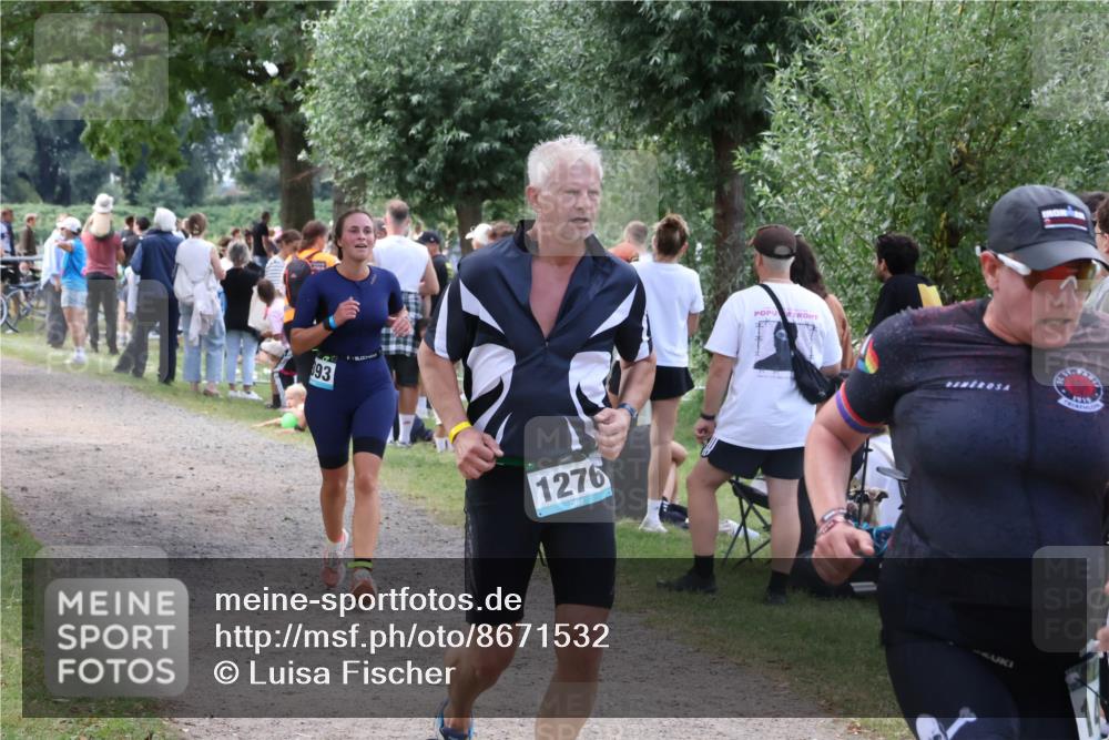 31.08.2025 - Elbe Triathlon Hamburg Luisa Fischer http://msf.ph/oto/8671532 31.08.2025 11:57:43 Laufen 93, 1276, 4 meine-sportfotos.de
