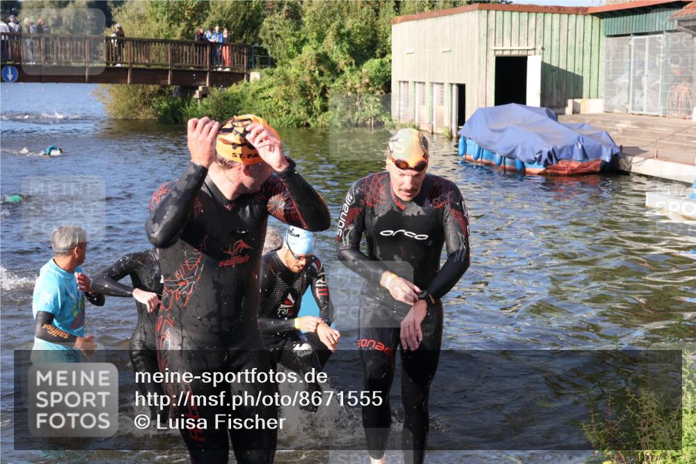31.08.2025 - Elbe Triathlon Hamburg Luisa Fischer http://msf.ph/oto/8671555 31.08.2025 08:31:38 Schwimmen 169, 180, 189, 207, 208, 211, 227 meine-sportfotos.de