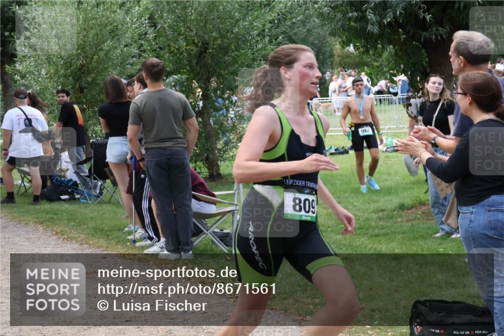 31.08.2025 - Elbe Triathlon Hamburg Luisa Fischer http://msf.ph/oto/8671561 31.08.2025 11:57:51 Laufen 809, 962 meine-sportfotos.de