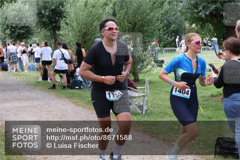 31.08.2025 - Elbe Triathlon Hamburg Luisa Fischer http://msf.ph/oto/8671588 31.08.2025 11:58:08 Laufen 115, 1404 meine-sportfotos.de