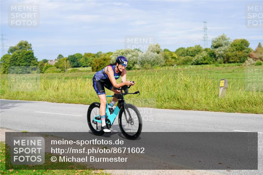 31.08.2025 - Elbe Triathlon Hamburg Michael Burmester http://msf.ph/oto/8671602 31.08.2025 10:03:18 Radfahren 510, 595, 603, 816, 901, 915 meine-sportfotos.de