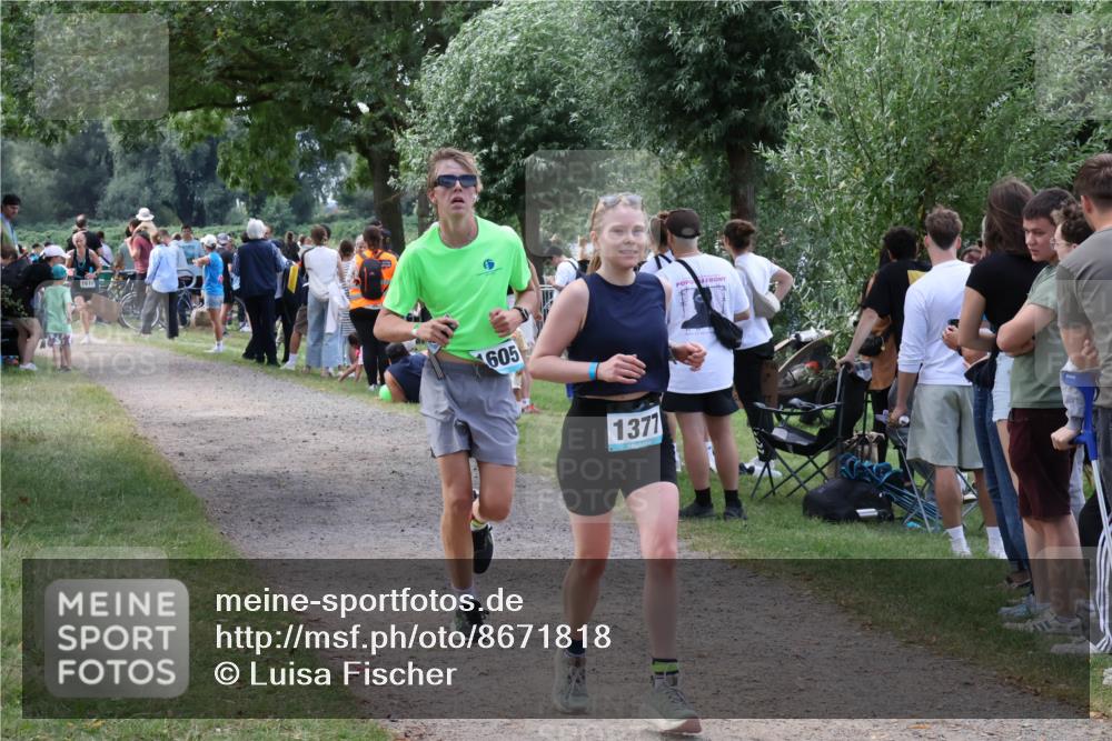 31.08.2025 - Elbe Triathlon Hamburg Luisa Fischer http://msf.ph/oto/8671818 31.08.2025 11:59:24 Laufen 605, 1377 meine-sportfotos.de