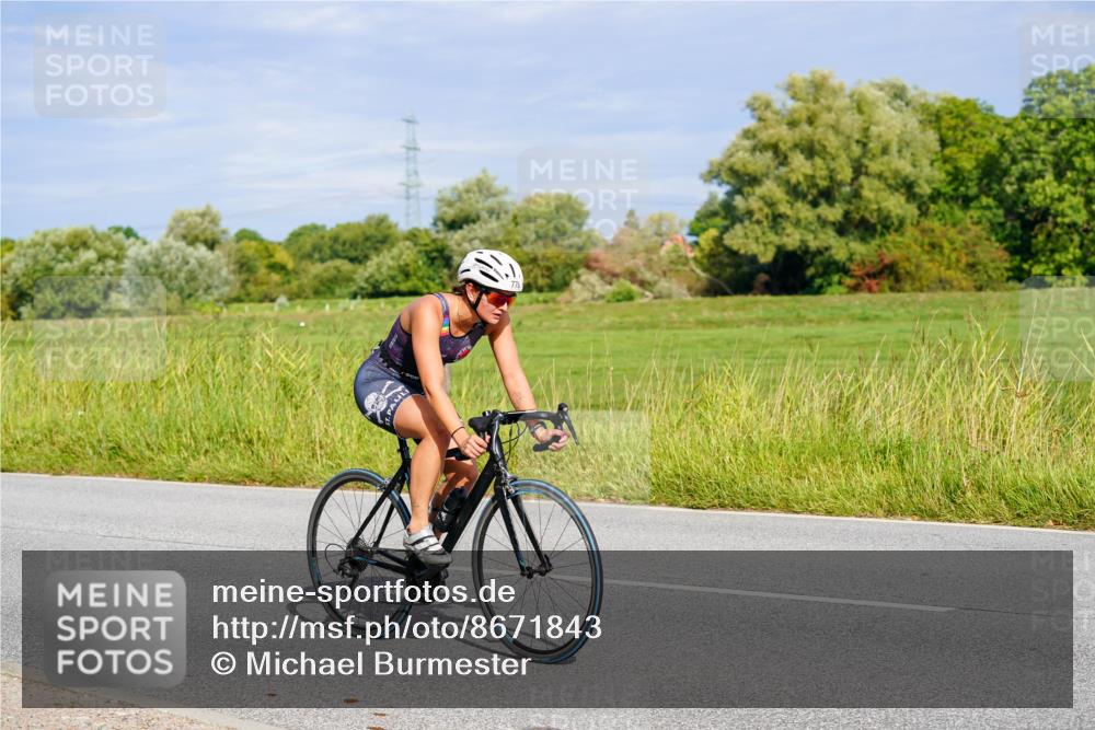 31.08.2025 - Elbe Triathlon Hamburg Michael Burmester http://msf.ph/oto/8671843 31.08.2025 10:03:47 Radfahren 533, 547, 671, 695, 713, 728, 778, 807 meine-sportfotos.de