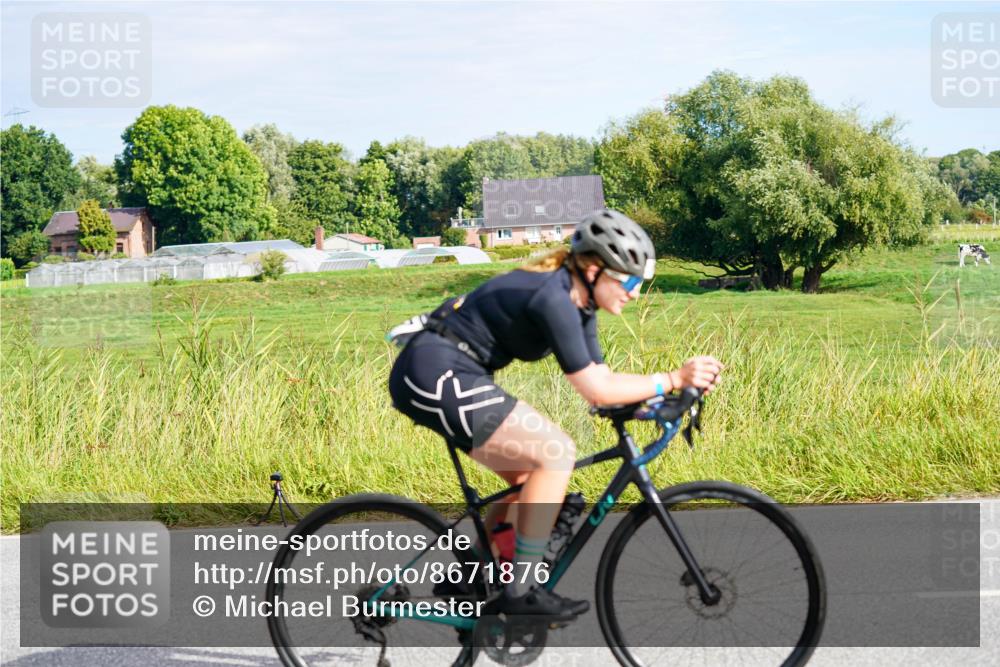 31.08.2025 - Elbe Triathlon Hamburg Michael Burmester http://msf.ph/oto/8671876 31.08.2025 10:03:49 Radfahren 533, 671, 695, 728, 778, 807 meine-sportfotos.de