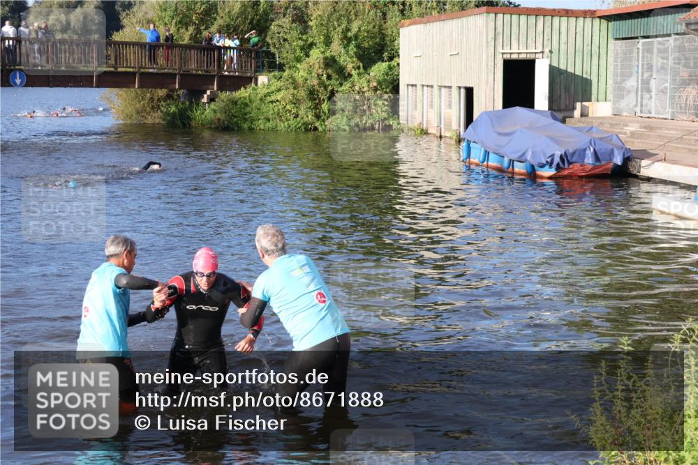 31.08.2025 - Elbe Triathlon Hamburg Luisa Fischer http://msf.ph/oto/8671888 31.08.2025 08:33:08 Schwimmen 192 meine-sportfotos.de