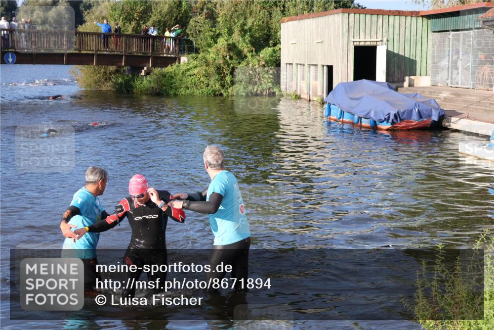 31.08.2025 - Elbe Triathlon Hamburg Luisa Fischer http://msf.ph/oto/8671894 31.08.2025 08:33:08 Schwimmen 192 meine-sportfotos.de