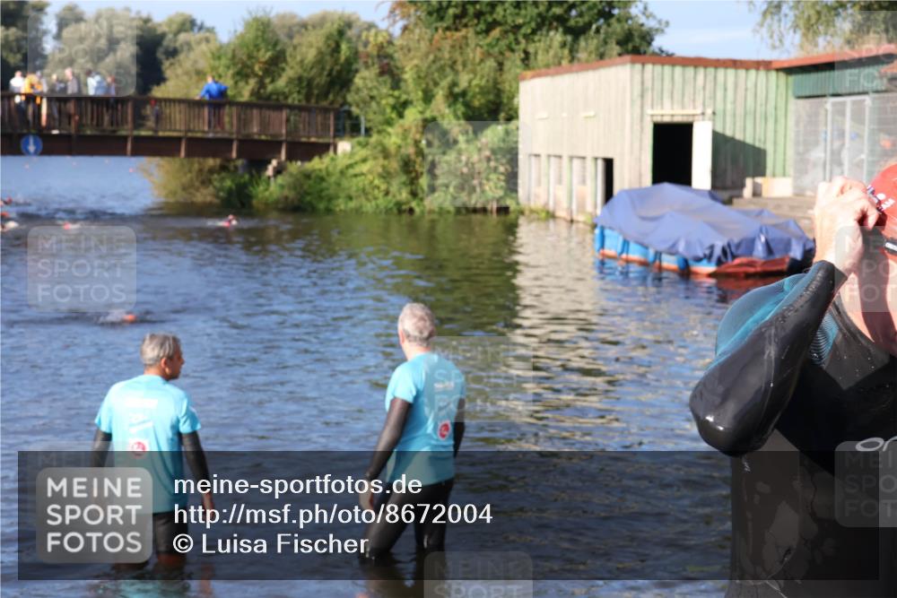 31.08.2025 - Elbe Triathlon Hamburg Luisa Fischer http://msf.ph/oto/8672004 31.08.2025 08:33:41 Schwimmen 195 meine-sportfotos.de