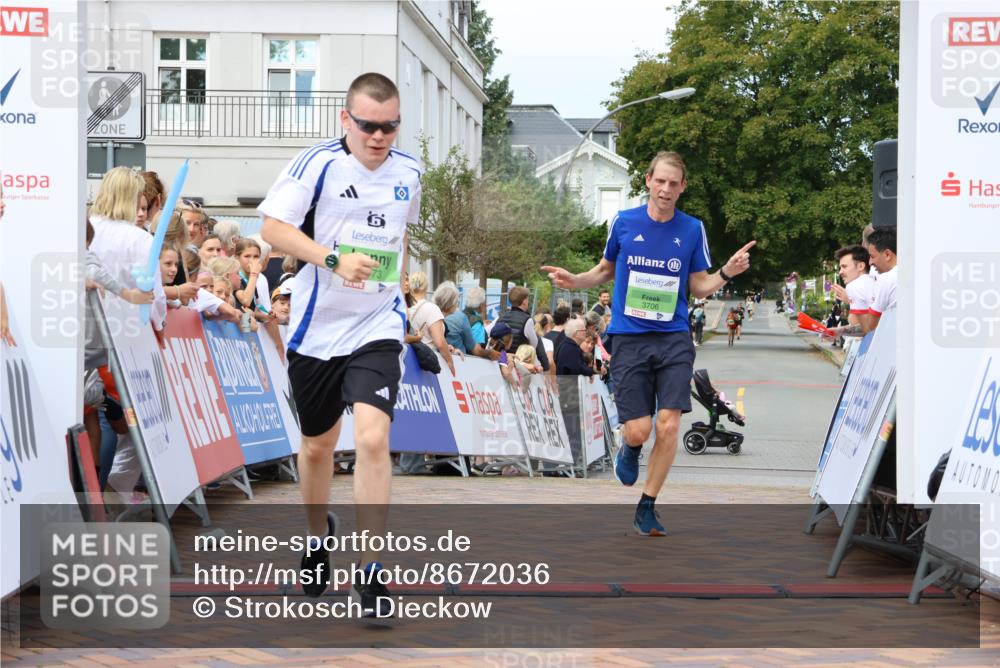 31.08.2025 - 21. Blankeneser Heldenlauf Strokosch-Dieckow http://msf.ph/oto/8672036 31.08.2025 10:52:48 Ziel 3706, 3473 meine-sportfotos.de