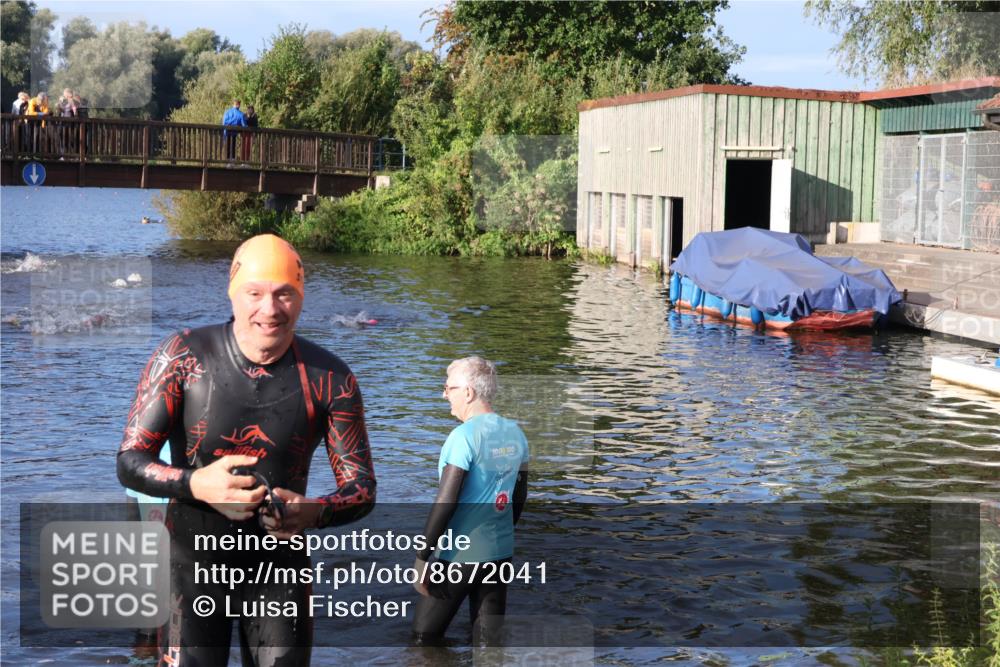 31.08.2025 - Elbe Triathlon Hamburg Luisa Fischer http://msf.ph/oto/8672041 31.08.2025 08:34:01 Schwimmen 168 meine-sportfotos.de