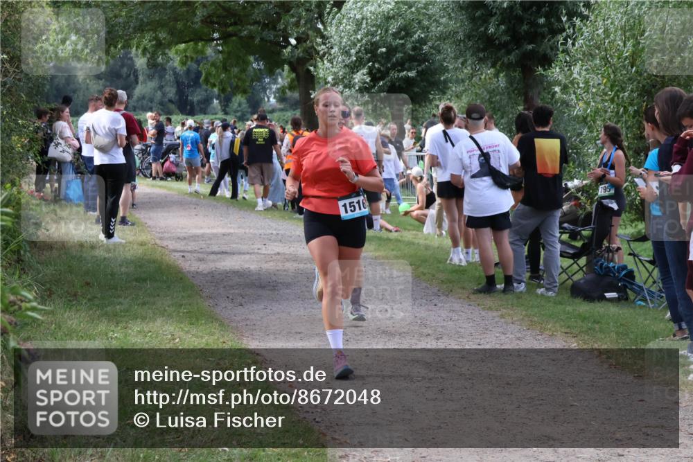31.08.2025 - Elbe Triathlon Hamburg Luisa Fischer http://msf.ph/oto/8672048 31.08.2025 12:00:57 Laufen 1516, 795 meine-sportfotos.de