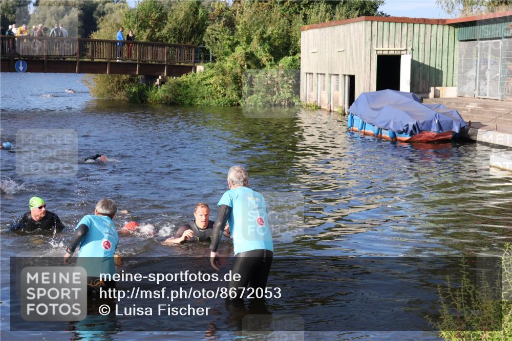 31.08.2025 - Elbe Triathlon Hamburg Luisa Fischer http://msf.ph/oto/8672053 31.08.2025 08:34:20 Schwimmen 177, 193, 199, 239 meine-sportfotos.de