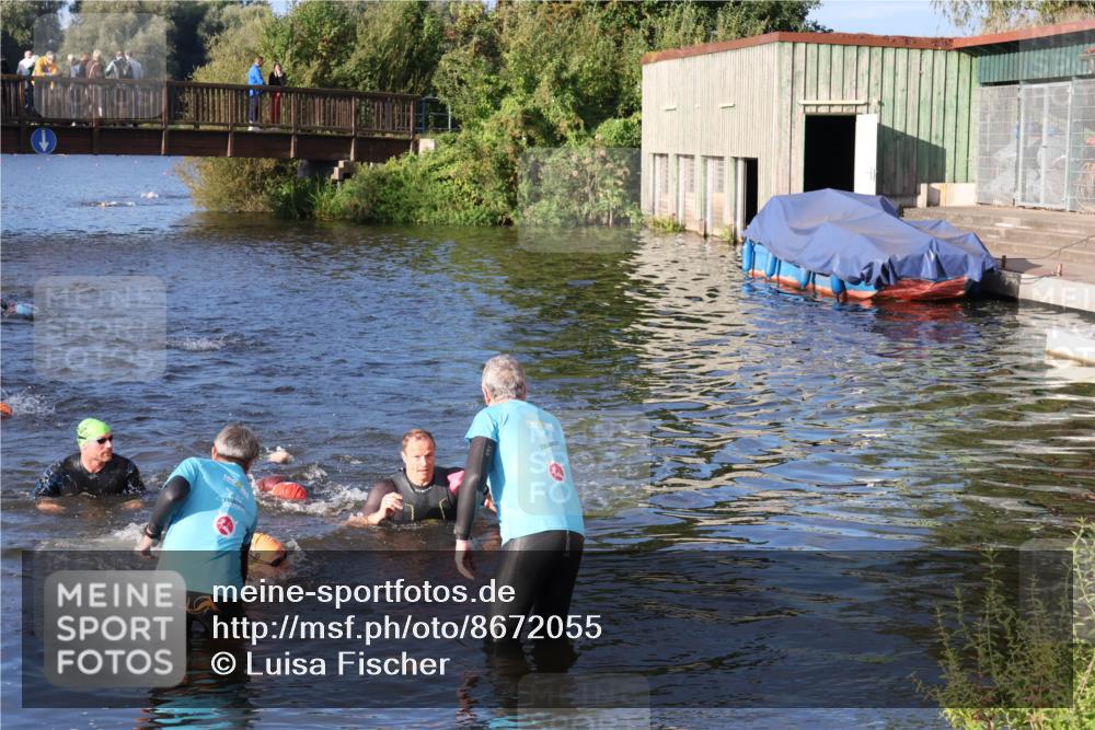 31.08.2025 - Elbe Triathlon Hamburg Luisa Fischer http://msf.ph/oto/8672055 31.08.2025 08:34:20 Schwimmen 177, 193, 199, 239 meine-sportfotos.de