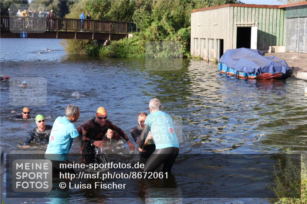 31.08.2025 - Elbe Triathlon Hamburg Luisa Fischer http://msf.ph/oto/8672061 31.08.2025 08:34:22 Schwimmen 177, 193, 199, 239 meine-sportfotos.de