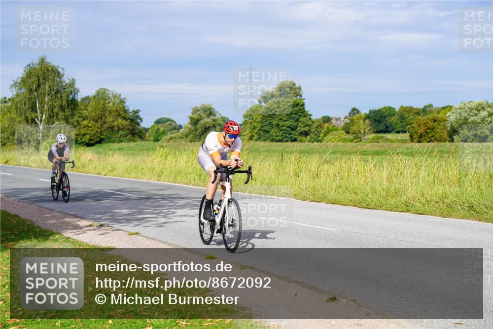 31.08.2025 - Elbe Triathlon Hamburg Michael Burmester http://msf.ph/oto/8672092 31.08.2025 10:04:24 Radfahren 537, 790, 902, 918 meine-sportfotos.de