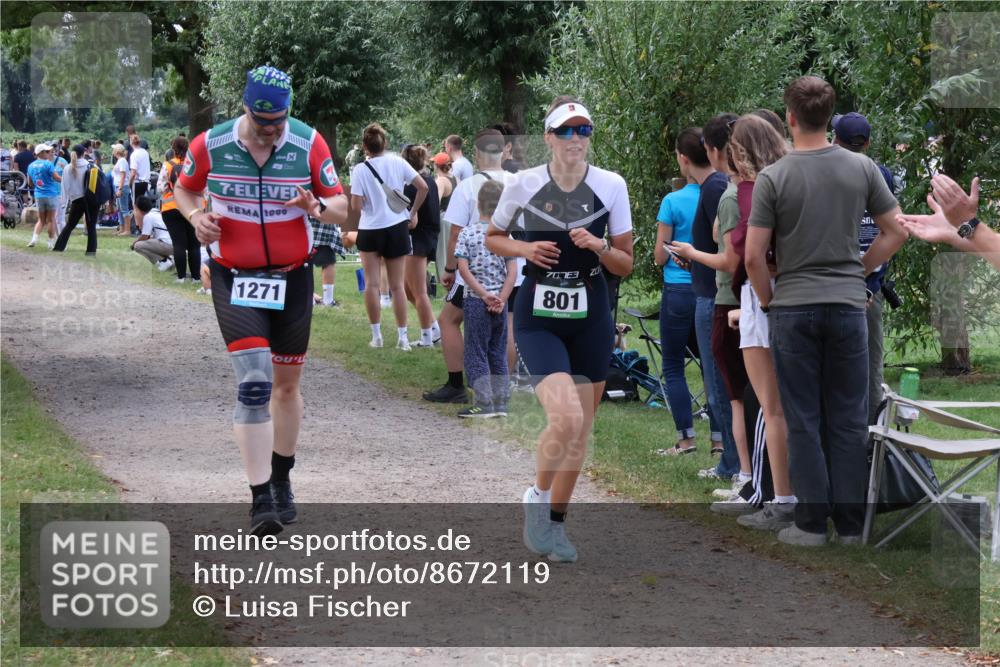 31.08.2025 - Elbe Triathlon Hamburg Luisa Fischer http://msf.ph/oto/8672119 31.08.2025 12:01:43 Laufen 7, 1000, 1271, 6, 70763, 801 meine-sportfotos.de