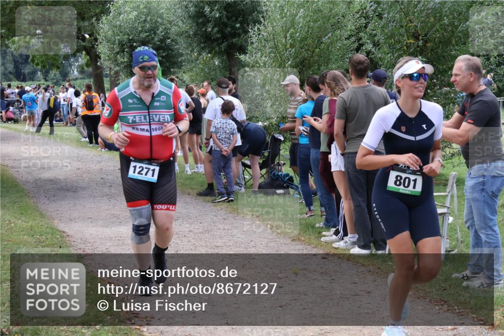 31.08.2025 - Elbe Triathlon Hamburg Luisa Fischer http://msf.ph/oto/8672127 31.08.2025 12:01:44 Laufen 7, 1000, 1271, 801 meine-sportfotos.de