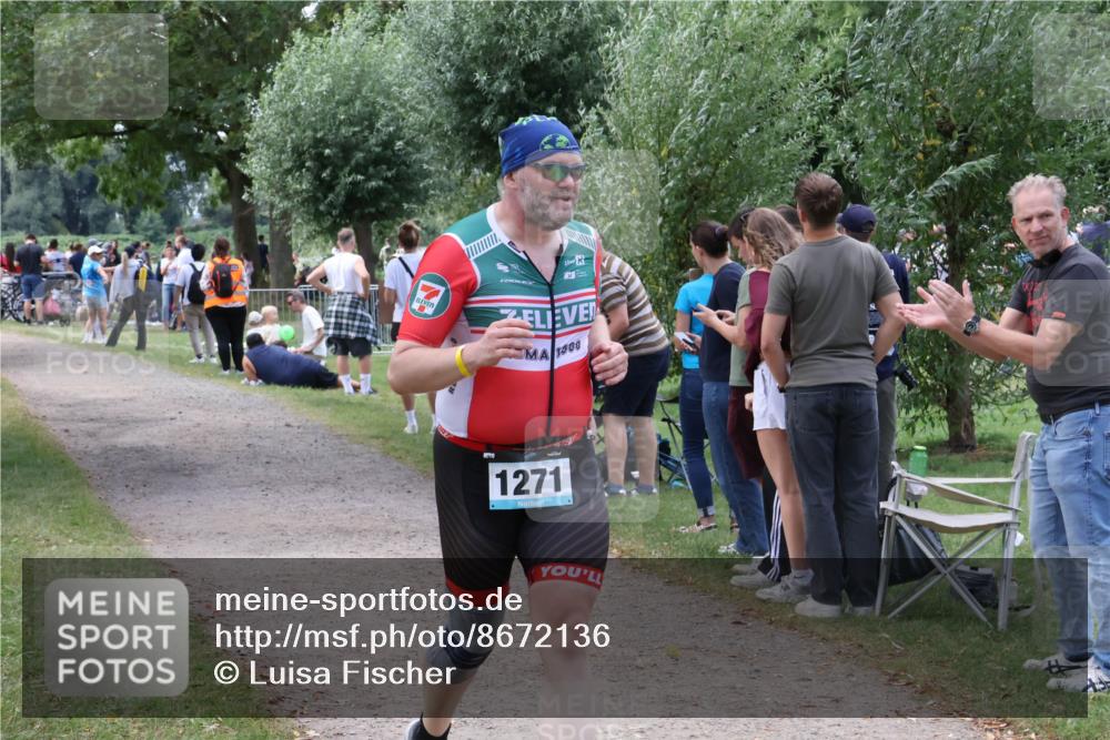 31.08.2025 - Elbe Triathlon Hamburg Luisa Fischer http://msf.ph/oto/8672136 31.08.2025 12:01:45 Laufen 1908, 1271 meine-sportfotos.de
