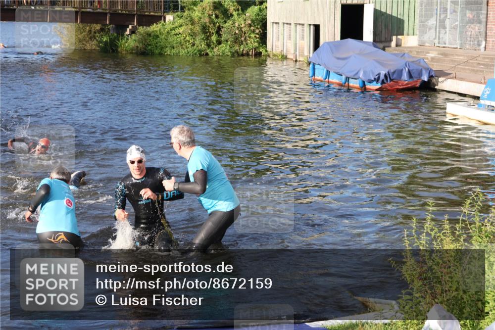 31.08.2025 - Elbe Triathlon Hamburg Luisa Fischer http://msf.ph/oto/8672159 31.08.2025 08:34:37 Schwimmen 175, 179, 197, 212 meine-sportfotos.de