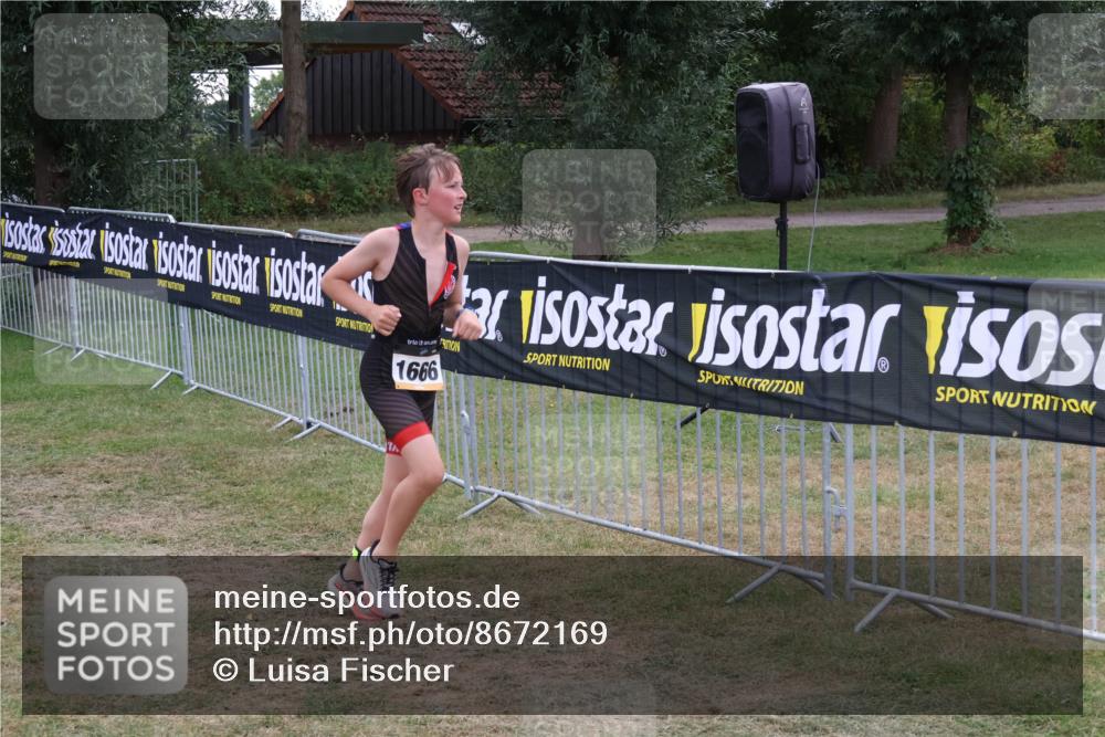 31.08.2025 - Elbe Triathlon Hamburg Luisa Fischer http://msf.ph/oto/8672169 31.08.2025 12:52:49 Laufen 1666 meine-sportfotos.de