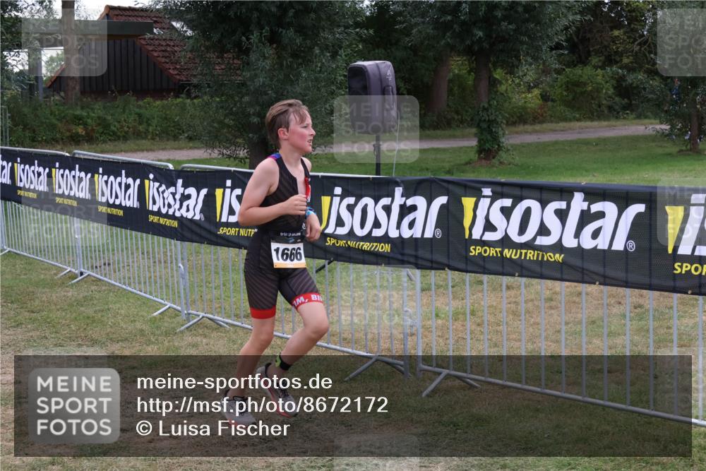 31.08.2025 - Elbe Triathlon Hamburg Luisa Fischer http://msf.ph/oto/8672172 31.08.2025 12:52:50 Laufen 1666 meine-sportfotos.de