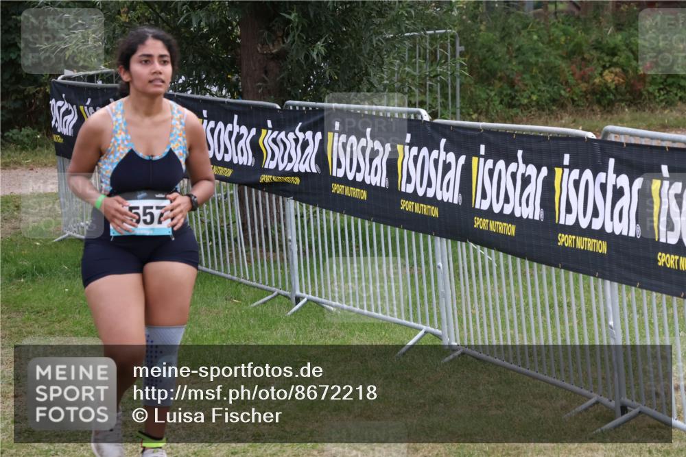 31.08.2025 - Elbe Triathlon Hamburg Luisa Fischer http://msf.ph/oto/8672218 31.08.2025 12:55:13 Laufen 557 meine-sportfotos.de