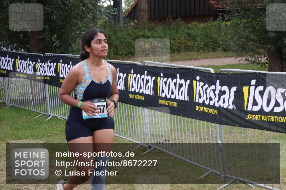 31.08.2025 - Elbe Triathlon Hamburg Luisa Fischer http://msf.ph/oto/8672227 31.08.2025 12:55:14 Laufen 57 meine-sportfotos.de