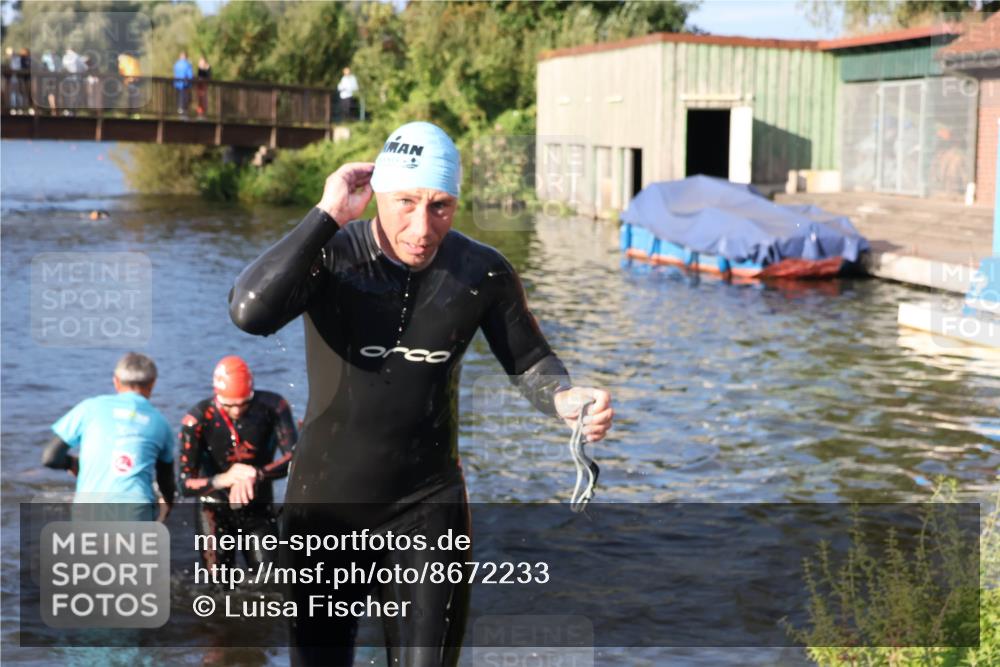 31.08.2025 - Elbe Triathlon Hamburg Luisa Fischer http://msf.ph/oto/8672233 31.08.2025 08:34:46 Schwimmen 176, 179, 197, 213 meine-sportfotos.de