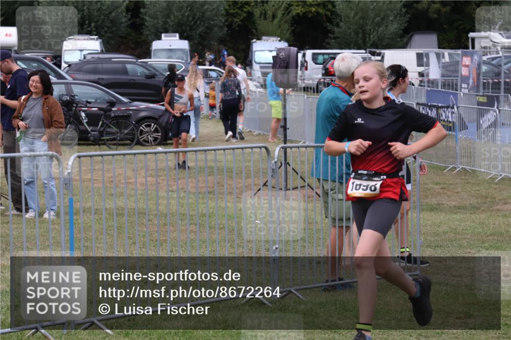 31.08.2025 - Elbe Triathlon Hamburg Luisa Fischer http://msf.ph/oto/8672264 31.08.2025 12:56:38 Laufen  meine-sportfotos.de