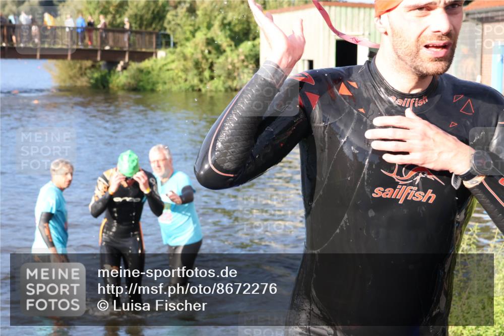 31.08.2025 - Elbe Triathlon Hamburg Luisa Fischer http://msf.ph/oto/8672276 31.08.2025 08:34:51 Schwimmen 176, 213 meine-sportfotos.de