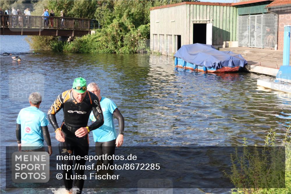 31.08.2025 - Elbe Triathlon Hamburg Luisa Fischer http://msf.ph/oto/8672285 31.08.2025 08:34:52 Schwimmen 176, 213 meine-sportfotos.de