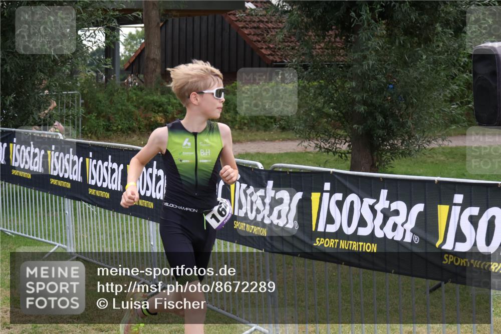 31.08.2025 - Elbe Triathlon Hamburg Luisa Fischer http://msf.ph/oto/8672289 31.08.2025 12:56:45 Laufen 16 meine-sportfotos.de