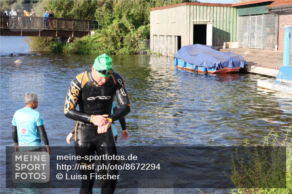 31.08.2025 - Elbe Triathlon Hamburg Luisa Fischer http://msf.ph/oto/8672294 31.08.2025 08:34:54 Schwimmen 176, 213 meine-sportfotos.de