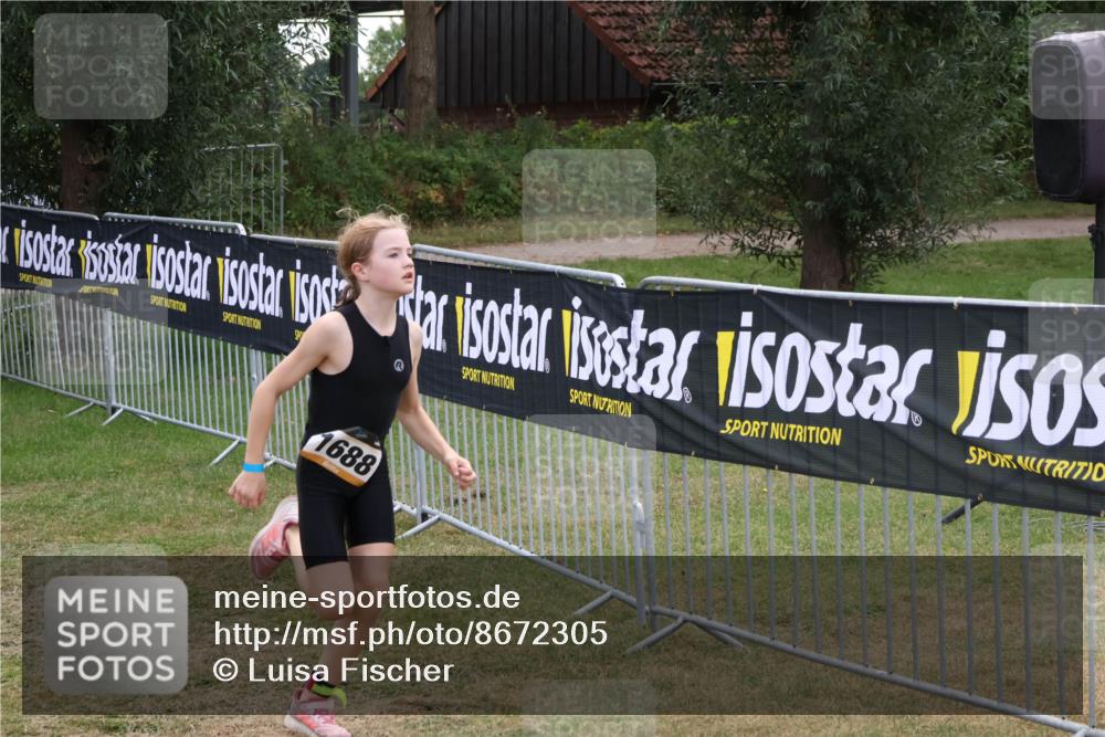 31.08.2025 - Elbe Triathlon Hamburg Luisa Fischer http://msf.ph/oto/8672305 31.08.2025 12:56:50 Laufen 1688 meine-sportfotos.de