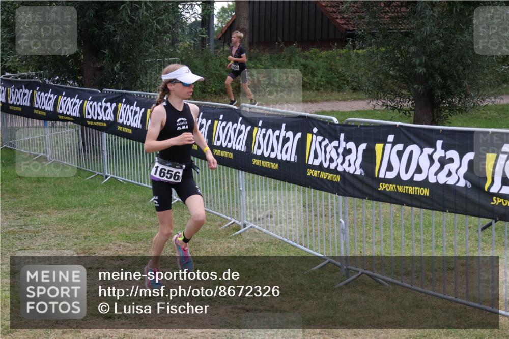 31.08.2025 - Elbe Triathlon Hamburg Luisa Fischer http://msf.ph/oto/8672326 31.08.2025 12:57:34 Laufen 1656 meine-sportfotos.de