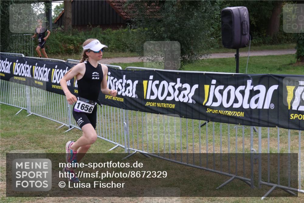 31.08.2025 - Elbe Triathlon Hamburg Luisa Fischer http://msf.ph/oto/8672329 31.08.2025 12:57:34 Laufen 1656 meine-sportfotos.de