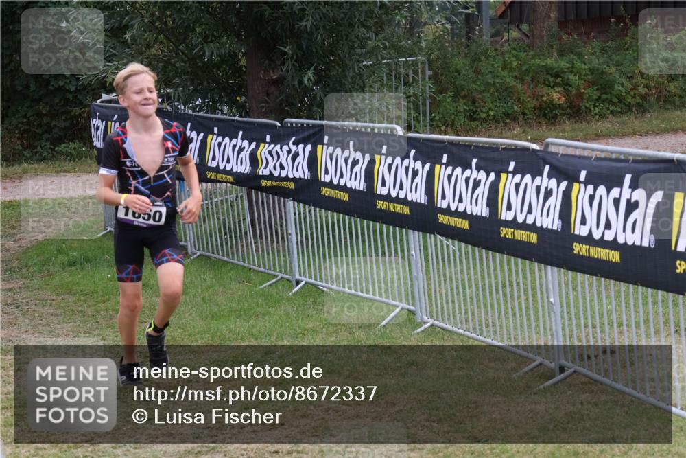 31.08.2025 - Elbe Triathlon Hamburg Luisa Fischer http://msf.ph/oto/8672337 31.08.2025 12:57:39 Laufen 1650 meine-sportfotos.de