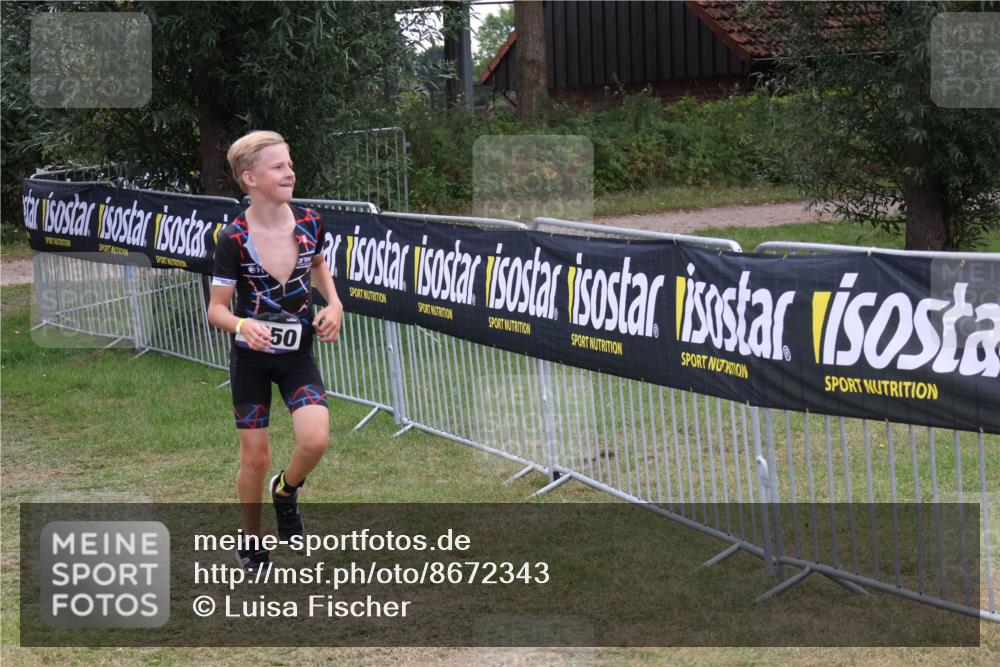 31.08.2025 - Elbe Triathlon Hamburg Luisa Fischer http://msf.ph/oto/8672343 31.08.2025 12:57:39 Laufen 50 meine-sportfotos.de