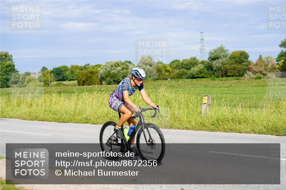 31.08.2025 - Elbe Triathlon Hamburg Michael Burmester http://msf.ph/oto/8672356 31.08.2025 10:05:08 Radfahren 399, 413, 654, 822, 844, 892 meine-sportfotos.de