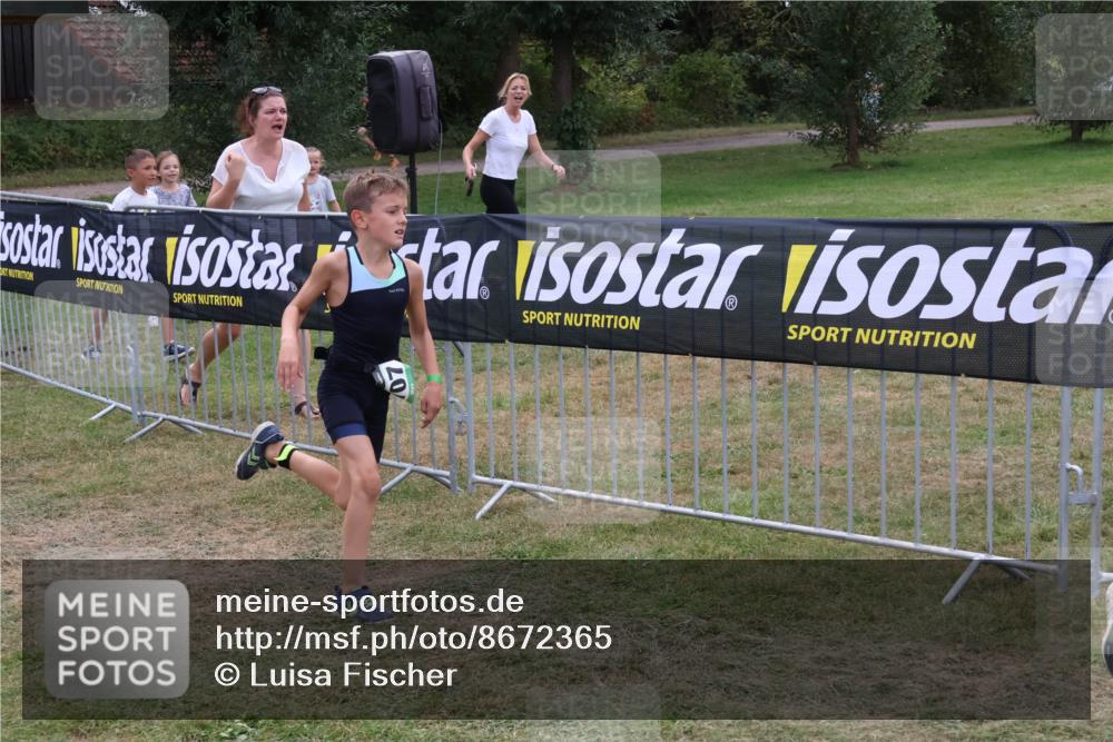 31.08.2025 - Elbe Triathlon Hamburg Luisa Fischer http://msf.ph/oto/8672365 31.08.2025 12:57:49 Laufen 707 meine-sportfotos.de