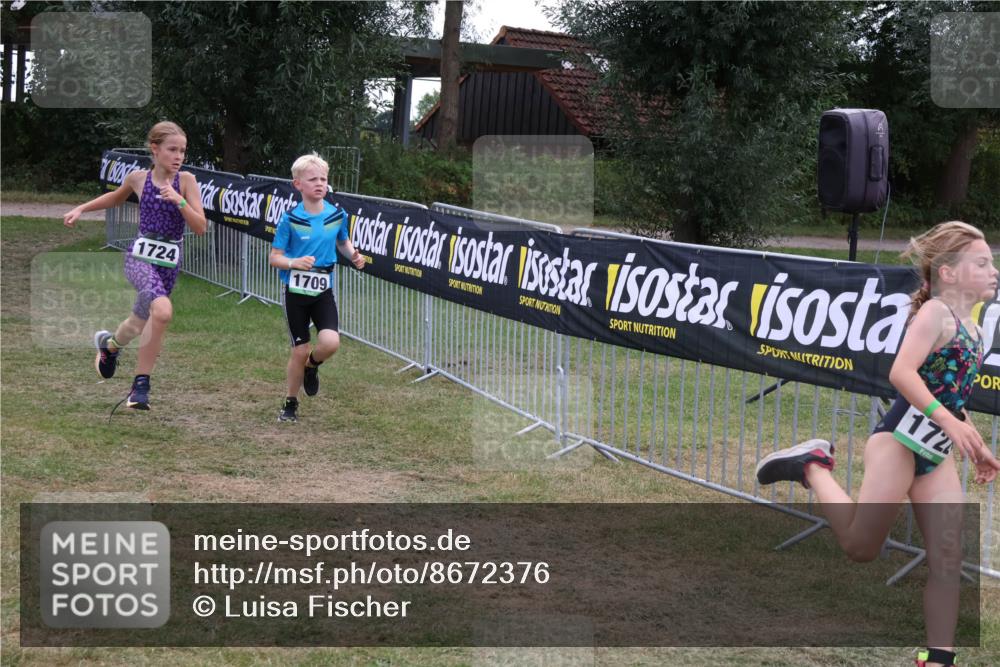 31.08.2025 - Elbe Triathlon Hamburg Luisa Fischer http://msf.ph/oto/8672376 31.08.2025 13:00:08 Laufen 1724, 1709, 172 meine-sportfotos.de